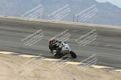 media/Nov-15-2025-Race Pace (Sat) [[8de605a2d8]]/Non Verified Riders (1st 20 Minutes)/Bowl (1015am)/